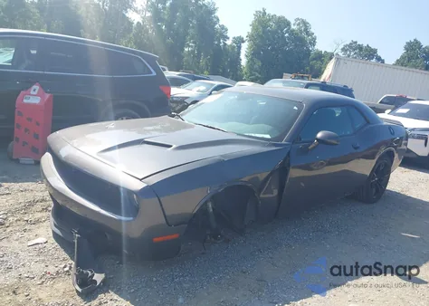 2018 Dodge Challenger Sxt из США, поврежденный, VIN 2C3CDZAG1JH204597